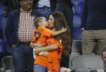 Amsterdam 6 mei 2018
Nederland-Peru 2-1 . Afscheidswedstrijd Wesley Sneijder . Zijn vrouw Yolanthe Sneijder Cabau en zoons Jessey en Xess Xava zijn natuurlijk aanwezig.