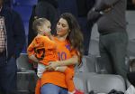 Amsterdam 6 mei 2018
Nederland-Peru 2-1 . Afscheidswedstrijd Wesley Sneijder . Zijn vrouw Yolanthe Sneijder Cabau en zoons Jessey en Xess Xava zijn natuurlijk aanwezig.