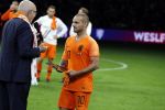 Amsterdam 6 mei 2018
Nederland-Peru 2-1 . Afscheidswedstrijd Wesley Sneijder . Zijn vrouw Yolanthe Sneijder Cabau en zoons Jessey en Xess Xava zijn natuurlijk aanwezig.