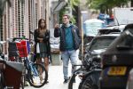 Amsterdam 7 augustus 2019
 Presentatrice Airen MylÃ¨ne en haar vriend oud-hockeyer Taeke Taekema samen in Amsterdam zuid . Airen is in verwachtring van hun tweede kindje