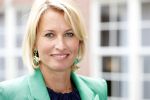 Amsterdam 10 september 2019
Presentatie celebaabs in hotel the Grand met oa Anouk Smulders Frits Sissing Dennis v d Geest Dennis Weening Dominique v Hulst ( zangeres Do) en  Irene moors . Celebabs is een idee van Tim Ouborg en Jeroen v d Boom