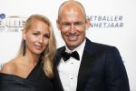 Hilversum 2 september 2019
Voetbalgala bij studio 21 .Arjen Robben met zijn vrouw Bernadien