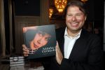 Amsterdam 12 september 2019
Boekpresentatie Anneke Gronloh in carre. Bart Peeters heeft het boek geschreven.