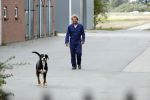 Arnemuiden 5 september 2019
Boer Bastiaan met zijn hond bij zijn boerderij/huis.