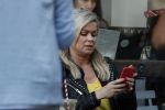 Amsterdam 9 september 2019
Bridget Maasland met ploeg op de beethovenstraat. Daarna stappen ze in een grote hummer limo.