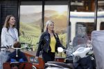 Amsterdam 9 september 2019
Bridget Maasland met ploeg op de beethovenstraat. Daarna stappen ze in een grote hummer limo.