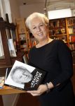 Amsterdam 27 september 2019
Boekpresentatie van Koos Alberts geschreven door zijn dochter Christa Krommenhoek. Presentatie is bij Scheltema.