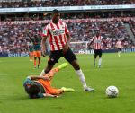 Eindhoven,22 September 2019 Kompetitiewedstrijd PSV-AJAX, eindstand 1-1
Denzel Dumfries Nicolas Tagliafico