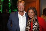 Amsterdam 9 september 2019
10 jarig bestaan van Choices by Deborah Leeser ( Gassan Diamonds) bij artis.
Elian v d Waals met haar man Riens