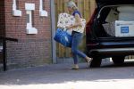 Den Haag 14 september 2019
Jack de Vries zijn nieuwe vriendin Emily Maas trekt bij hem in . Vandaag bracht ze haar spullen naar Jack zijn huis.