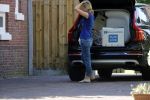Den Haag 14 september 2019
Jack de Vries zijn nieuwe vriendin Emily Maas trekt bij hem in . Vandaag bracht ze haar spullen naar Jack zijn huis.