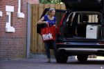 Den Haag 14 september 2019
Jack de Vries zijn nieuwe vriendin Emily Maas trekt bij hem in . Vandaag bracht ze haar spullen naar Jack zijn huis.