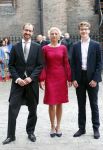 Den Haag 17 september 2019
Prinsjesdag 2019 op het binnenhof.
Eric Wiebes, minister van Economische Zaken en Klimaat arriveert samen met zijn partner en zoon