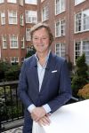 Amsterdam 10 september 2019
Presentatie celebaabs in hotel the Grand met oa Anouk Smulders Frits Sissing Dennis v d Geest Dennis Weening Dominique v Hulst ( zangeres Do) en  Irene moors . Celebabs is een idee van Tim Ouborg en Jeroen v d Boom