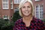 Amsterdam 10 september 2019
Presentatie celebaabs in hotel the Grand met oa Anouk Smulders Frits Sissing Dennis v d Geest Dennis Weening Dominique v Hulst ( zangeres Do) en  Irene moors . Celebabs is een idee van Tim Ouborg en Jeroen v d Boom