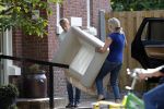 Den Haag 14 september 2019
Jack de Vries zijn nieuwe vriendin Emily Maas trekt bij hem in . Vandaag bracht ze haar spullen naar Jack zijn huis.