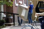 Den Haag 14 september 2019
Jack de Vries zijn nieuwe vriendin Emily Maas trekt bij hem in . Vandaag bracht ze haar spullen naar Jack zijn huis.