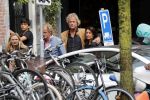 Amsterdam 7 september 2019
Jeroen Pauw met zijn vriendin en vrienden in Amsterdam zuid.