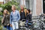 Amsterdam 7 september 2019
Jeroen Pauw met zijn vriendin en vrienden in Amsterdam zuid.