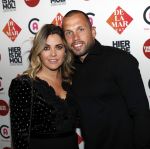 Amsterdam 19 september 2019
Premiere Johnny de Mol in het delamar theater. Johnny Heitinga en zijn vrouw Charlotte