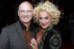 Amsterdam 11 augustus 2019
Premiere Downtown Abbey in pathe Tuschinski. Karin Bloemen kwam met haar man Marnix