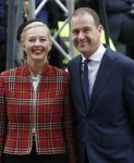 Den Haag 17 september 2019
Prinsjesdag 2019 op het binnenhof.
 Lodewijk Asscher en zijn vrouw