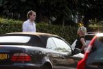 Breukelen 26 augustus 2019
Mariska v Kolck staat met haar buurman te kletsen.