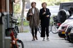 Amsterdam 19 september 2019
Nellie Kroes met een vriendin winkelend met een vriendin in Amsterdam zuid.