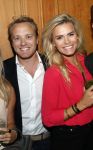 Amsterdam 9 september 2019
10 jarig bestaan van Choices by Deborah Leeser ( Gassan Diamonds) bij artis.
Robert Doornbos en partner Chantal Bles met Nicolette v dam en haar broer Sebastiaan v Dam