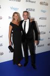 Hilversum 2 september 2019
Voetbalgala bij studio 21 . Patrick Smit met zijn vrouw