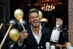 Amsterdam 9 september 2019
Robin ex on the beach wordt 25 jaar.