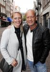 Amsterdam 11 augustus 2019
Premiere Downtown Abbey in pathe Tuschinski. Ron Boszhard met zijn vriendin