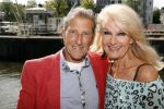Amsterdam 12 september 2019
Boekpresentatie Anneke Gronloh in carre. Bart Peeters heeft het boek geschreven.
Saskia en Serge