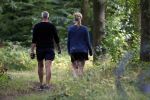 Breukelen 6 september 2019
Sybrand Niessen aan het wandelen met zijn vrouw