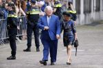 Den Haag 17 september 2019
Prinsjesdag 2019 op het binnenhof.
Ton Elias arriveert samen met zijn partner