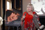 Amsterdam 12 september 2019
Boekpresentatie Anneke Gronloh in carre. Bart Peeters heeft het boek geschreven.
Willeke Alberti gaf Bart het eerste exemplaar