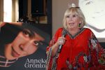 Amsterdam 12 september 2019
Boekpresentatie Anneke Gronloh in carre. Bart Peeters heeft het boek geschreven.
Willeke Alberti gaf Bart het eerste exemplaar