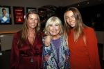 Amsterdam 19 september 2019
Premiere Johnny de Mol in het delamar theater. Willeke Alberti met dochter Danielle van t schip en kleindochter Estelle van t Schip