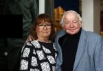 Vlaardingen 13 oktober 2020
Bassie en Adriaan openen in het Vlaardings Museum hun expositie over hun carrierre .
Bas v Toor en Aad v Toor hun vrouwen zijn natullrlijk ook aanwezig.