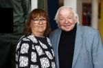 Vlaardingen 13 oktober 2020
Bassie en Adriaan openen in het Vlaardings Museum hun expositie over hun carrierre .
Bas v Toor en Aad v Toor hun vrouwen zijn natullrlijk ook aanwezig.