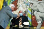 Vlaardingen 13 oktober 2020
Bassie en Adriaan openen in het Vlaardings Museum hun expositie over hun carrierre .
Bas v Toor en Aad v Toor hun vrouwen zijn natullrlijk ook aanwezig.
