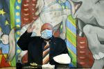 Vlaardingen 13 oktober 2020
Bassie en Adriaan openen in het Vlaardings Museum hun expositie over hun carrierre .
Bas v Toor en Aad v Toor hun vrouwen zijn natullrlijk ook aanwezig.