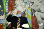 Vlaardingen 13 oktober 2020
Bassie en Adriaan openen in het Vlaardings Museum hun expositie over hun carrierre .
Bas v Toor en Aad v Toor hun vrouwen zijn natullrlijk ook aanwezig.