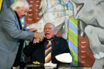 Vlaardingen 13 oktober 2020
Bassie en Adriaan openen in het Vlaardings Museum hun expositie over hun carrierre .
Bas v Toor en Aad v Toor hun vrouwen zijn natullrlijk ook aanwezig.