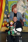 Vlaardingen 13 oktober 2020
Bassie en Adriaan openen in het Vlaardings Museum hun expositie over hun carrierre .
Bas v Toor en Aad v Toor hun vrouwen zijn natullrlijk ook aanwezig.