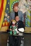 Vlaardingen 13 oktober 2020
Bassie en Adriaan openen in het Vlaardings Museum hun expositie over hun carrierre .
Bas v Toor en Aad v Toor hun vrouwen zijn natullrlijk ook aanwezig.