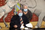 Vlaardingen 13 oktober 2020
Bassie en Adriaan openen in het Vlaardings Museum hun expositie over hun carrierre .
Bas v Toor en Aad v Toor hun vrouwen zijn natullrlijk ook aanwezig.