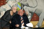 Vlaardingen 13 oktober 2020
Bassie en Adriaan openen in het Vlaardings Museum hun expositie over hun carrierre .
Bas v Toor en Aad v Toor hun vrouwen zijn natullrlijk ook aanwezig.