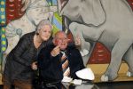 Vlaardingen 13 oktober 2020
Bassie en Adriaan openen in het Vlaardings Museum hun expositie over hun carrierre .
Bas v Toor en Aad v Toor hun vrouwen zijn natullrlijk ook aanwezig.