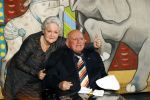 Vlaardingen 13 oktober 2020
Bassie en Adriaan openen in het Vlaardings Museum hun expositie over hun carrierre .
Bas v Toor en Aad v Toor hun vrouwen zijn natullrlijk ook aanwezig.